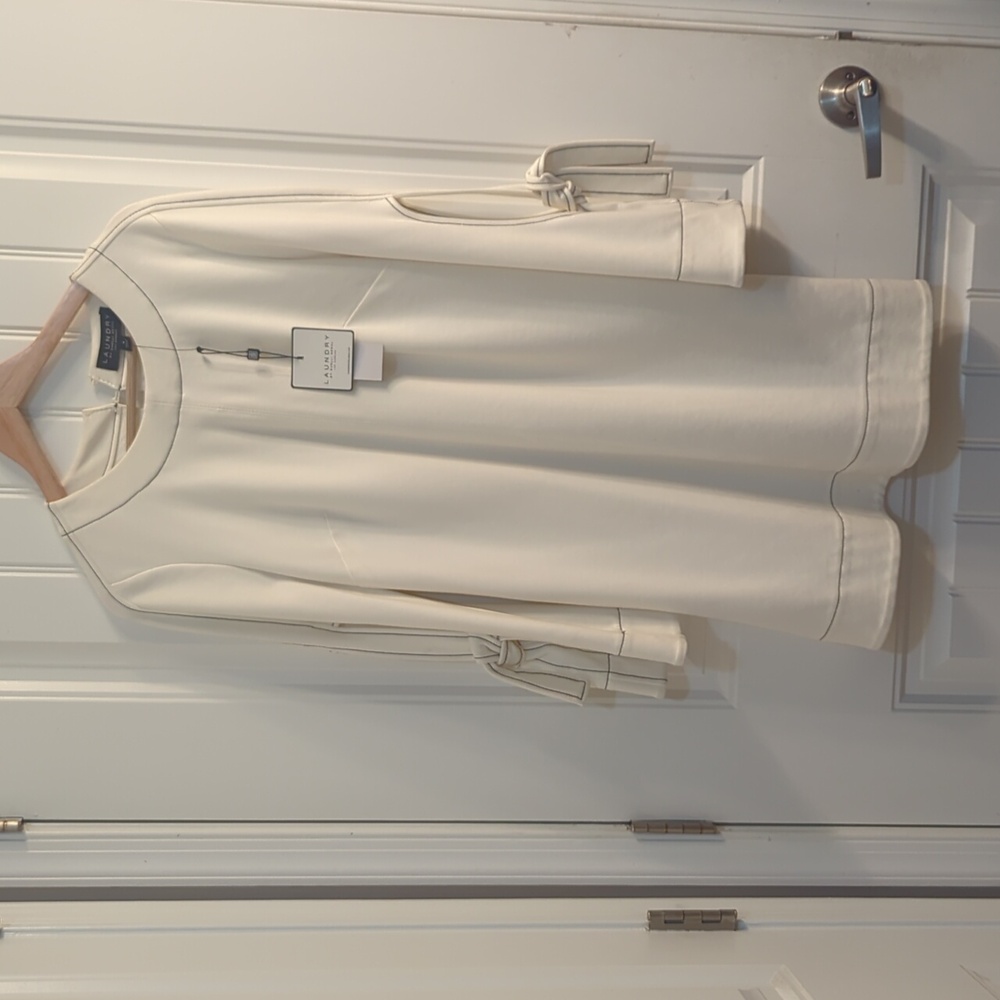 Laundry by Shelli Segal  Los Angeles NWT